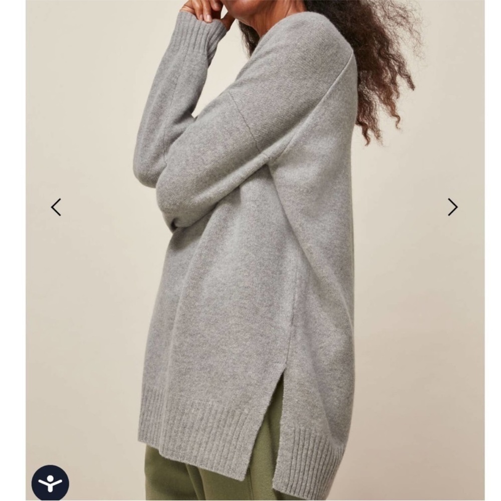 WHISTLES Neutral Gray Wool Blend Crewneck Sweater
